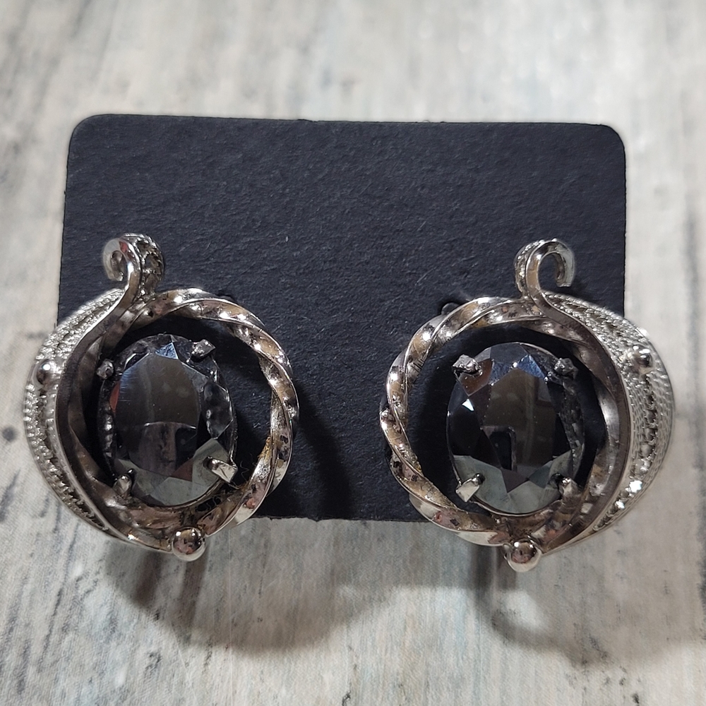 Vintage SORRENTO Hematite Filigree Earrings.